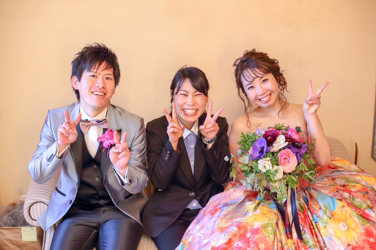 て 笑っ 式 こらえ て 結婚